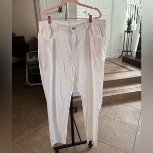 Charlie Paige Curvy White Denim Pants Women’s Stretch Jeans NWT - Multiple Sizes